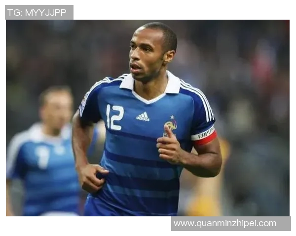 外国足球明星辟谣视频揭示真相打破谣言引发球迷热议