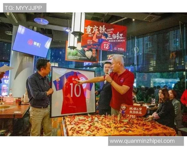 国外足球明星与火锅的美味碰撞精彩瞬间分享